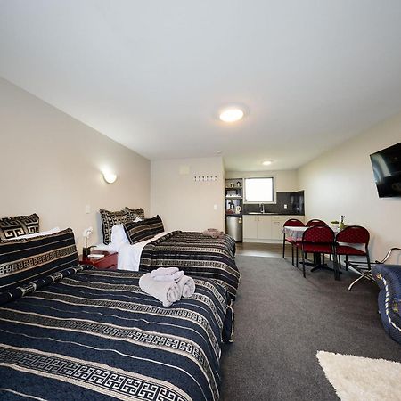 Willowbank Motel Кайкоура Екстер'єр фото